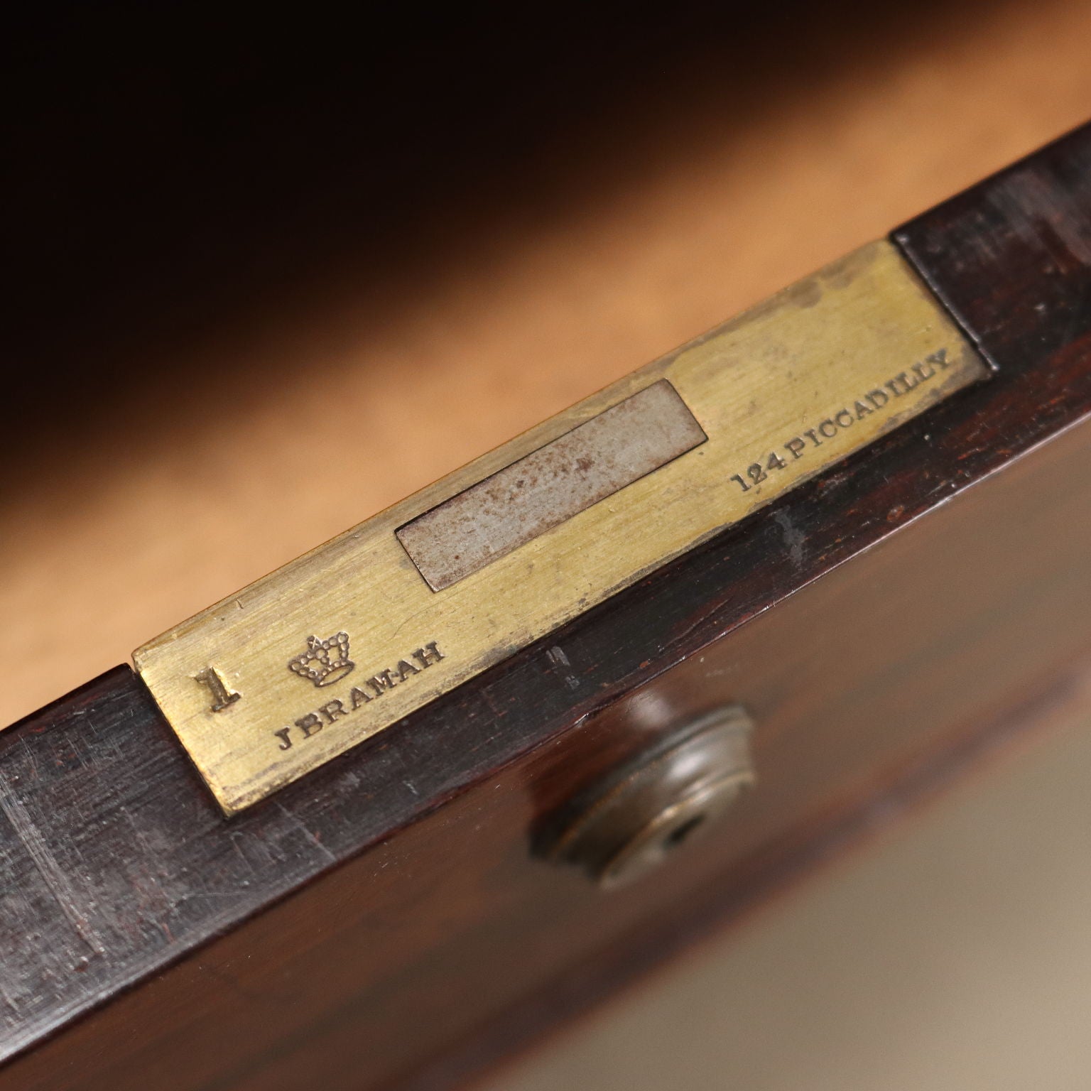 Antique Writing Desk Exotic Wood Bronze England XIX Century - England, Third Quarter XIX Century | Antiques  Desks & Writing Desks