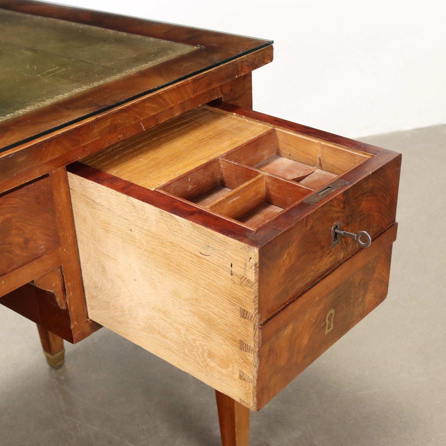  | Antiques  Desks & Writing Desks