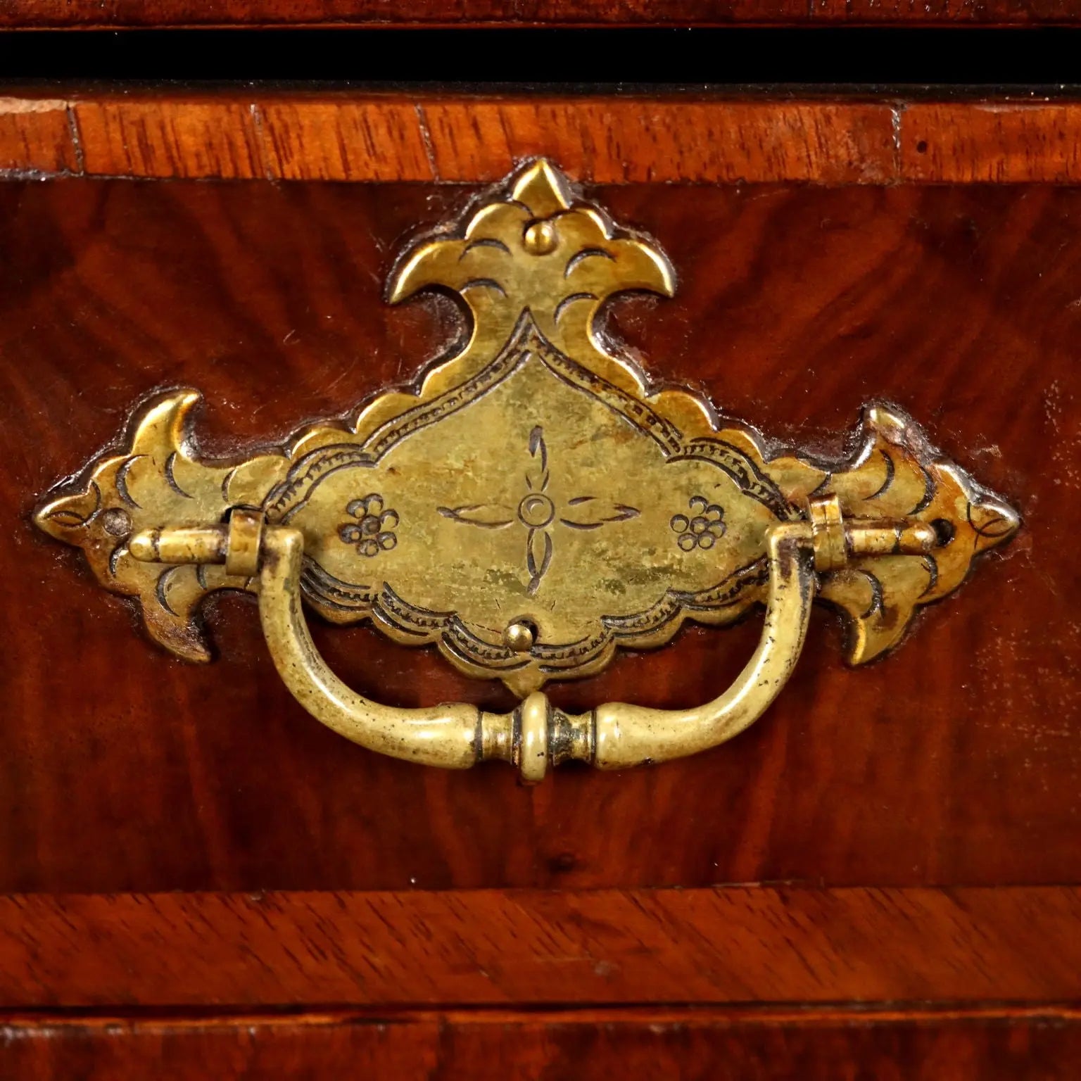Antique Writing Desk Chippendale Walnut Oak Fir XVIII Century - England, Late XVIII Century | Antiques | Desks & Writing Desks