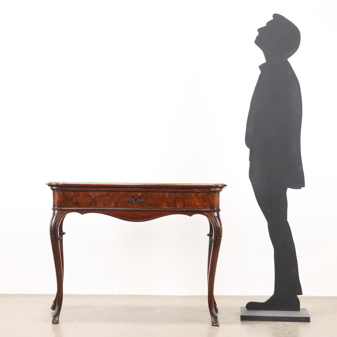  | Antiques  Consoles