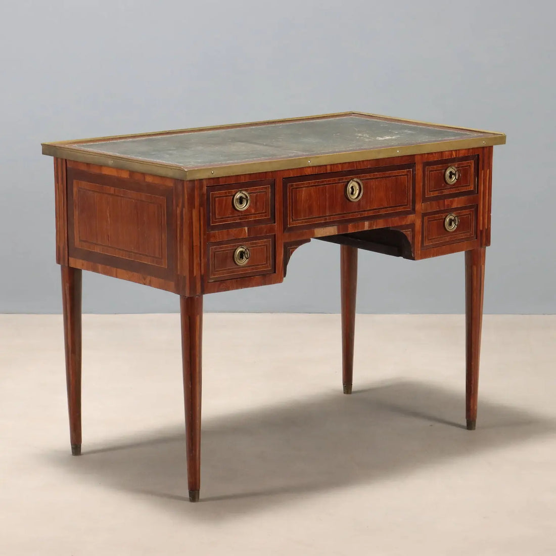 Antique Neoclassical Writing Desk Bois de Violette XVIII Century - France, XVIII Century | Antiques | Desks & Writing Desks