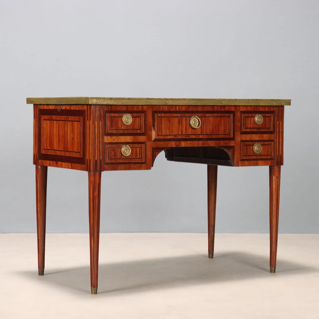 Antique Neoclassical Writing Desk Bois de Violette XVIII Century - France, XVIII Century | Antiques | Desks & Writing Desks