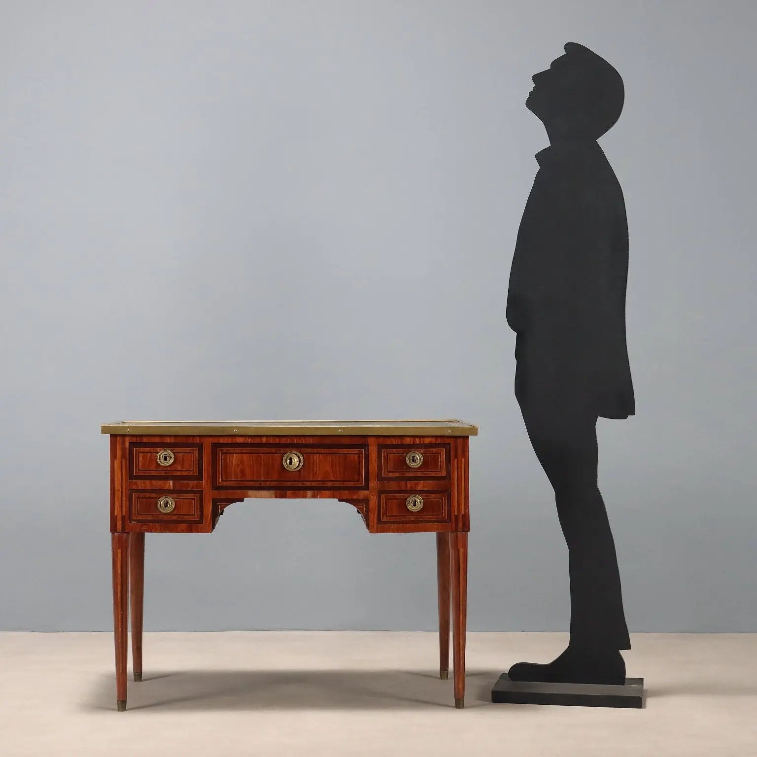 Antique Neoclassical Writing Desk Bois de Violette XVIII Century - France, XVIII Century | Antiques | Desks & Writing Desks