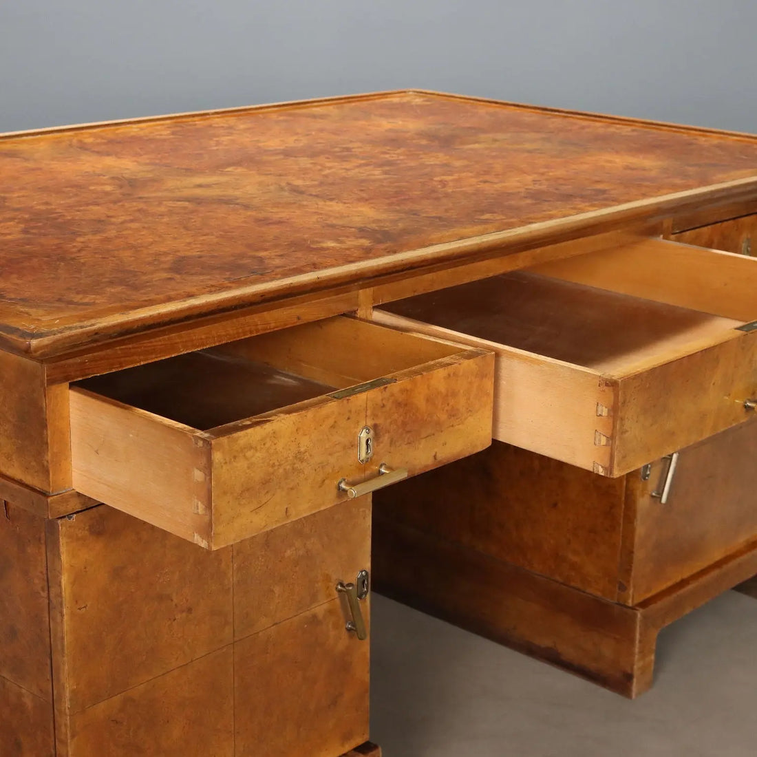 Antique Writing Desk Art Deco Walnut Burl XX Century
