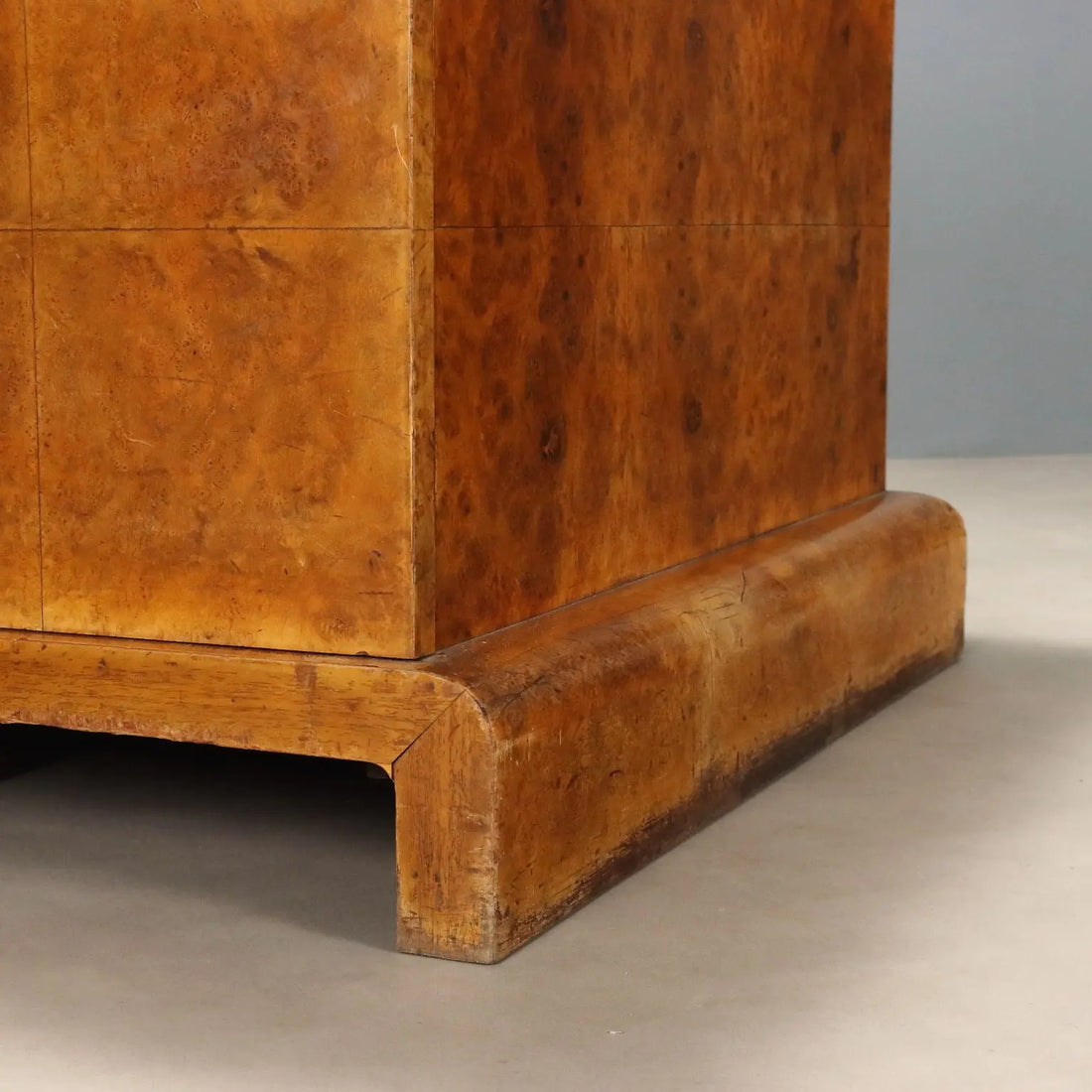 Antique Writing Desk Art Deco Walnut Burl XX Century