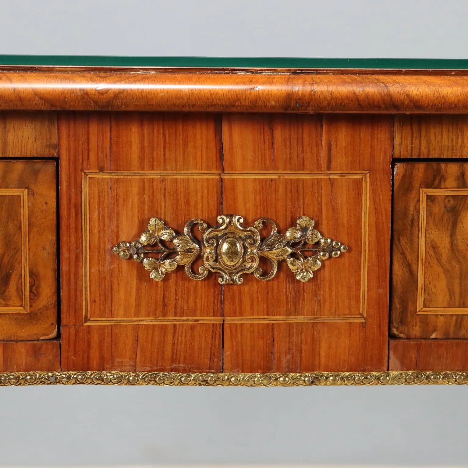 Antique Writing Desk Walnut Bois de Rose United Kingdom XIX Century