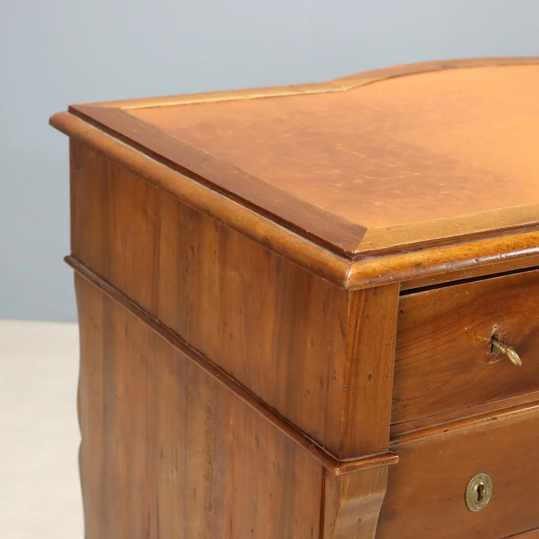 Antique Writing Desk Umbertino Walnut Leather XIX Century