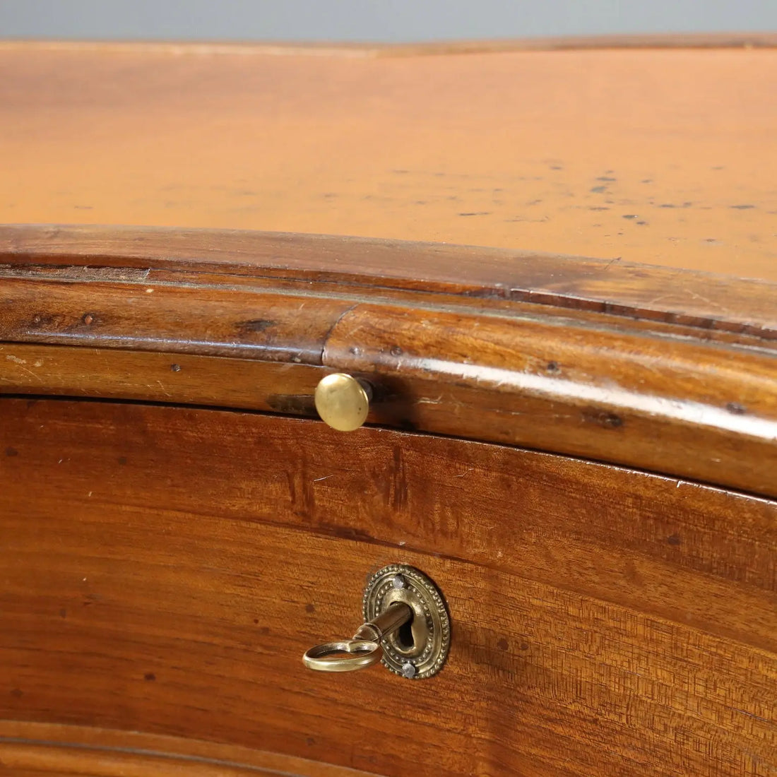 Antique Writing Desk Umbertino Walnut Leather XIX Century