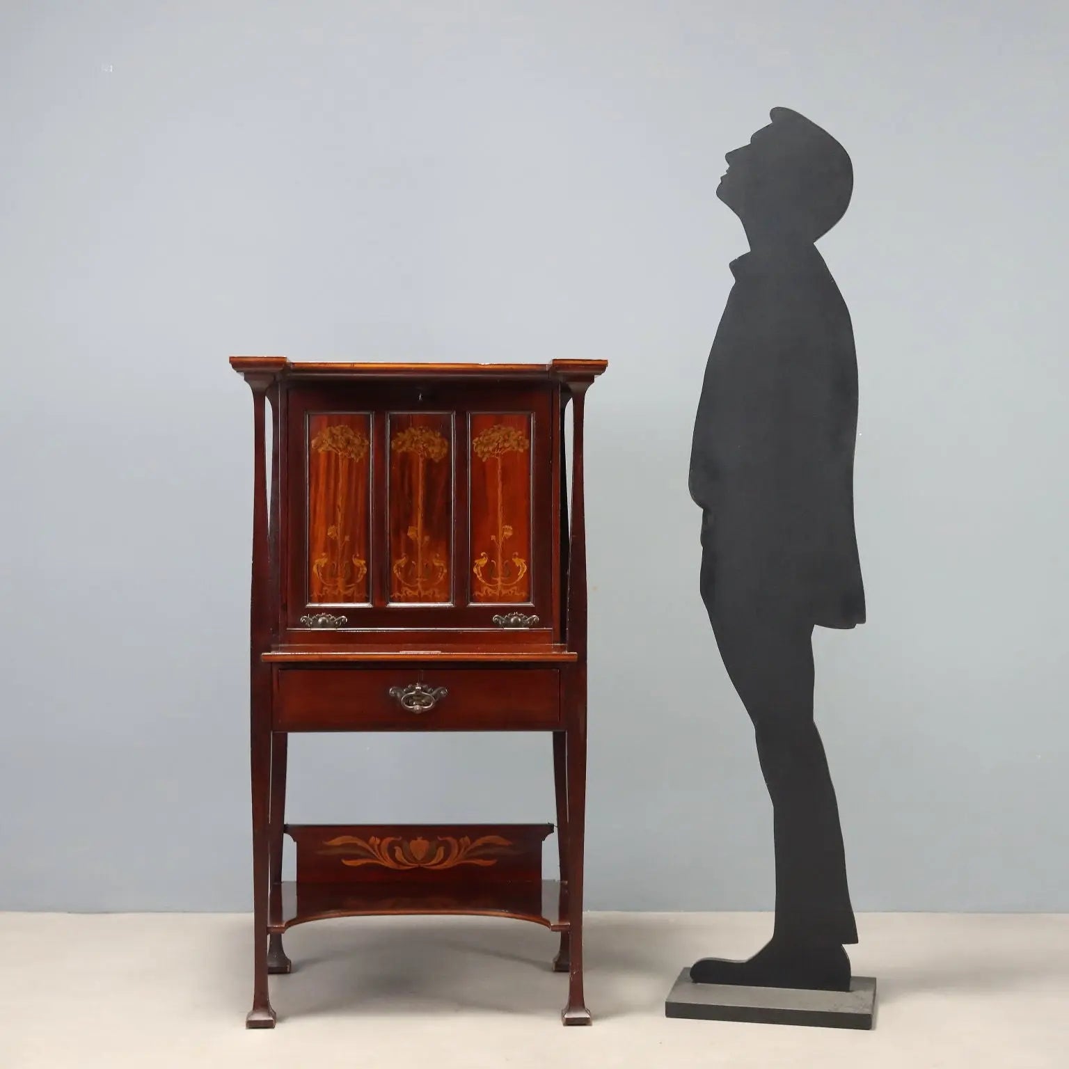 Arts and Crafts Desk in Mahogany and Maple