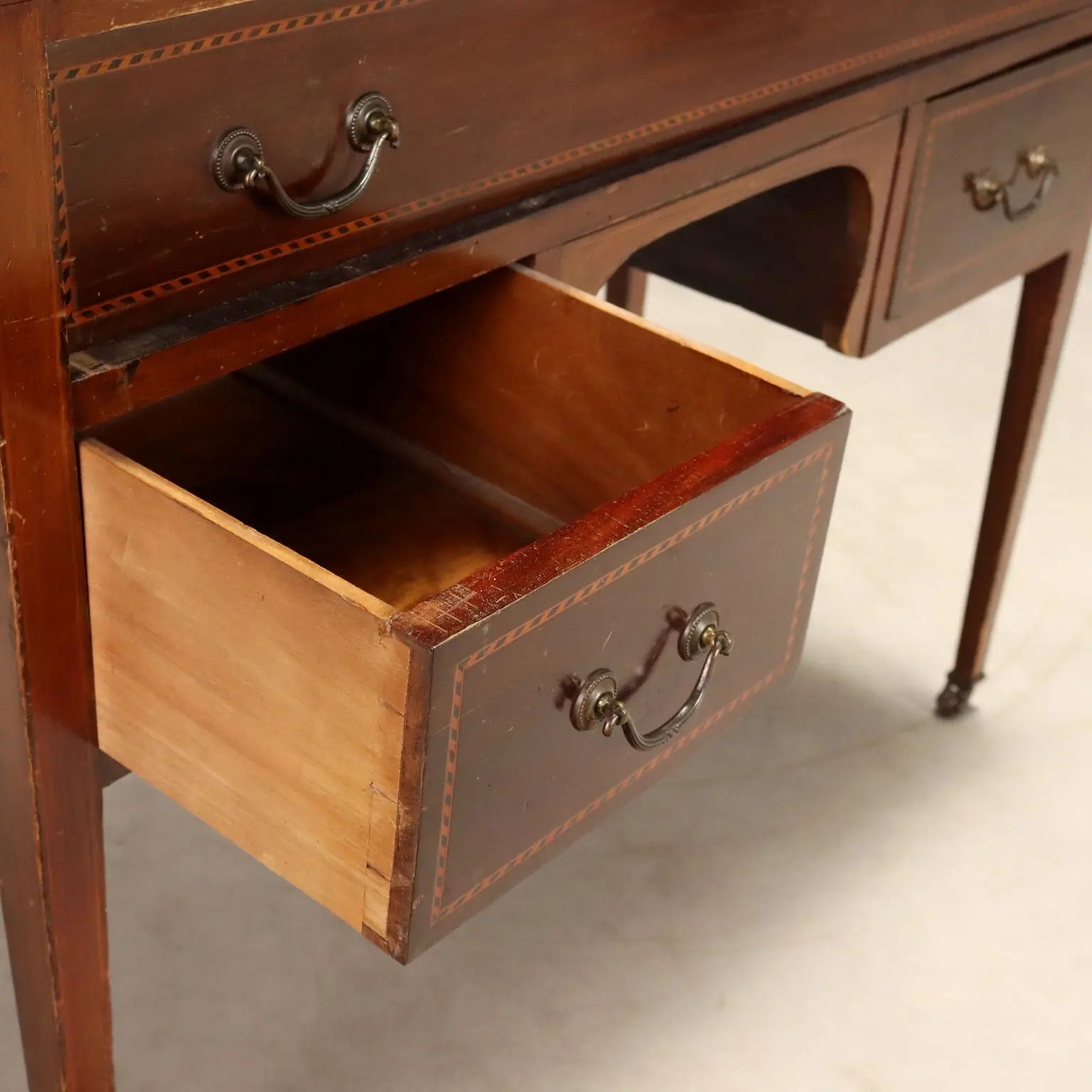 Antique Writing Desk Mahogany Maple Ebony United Kingdom '900