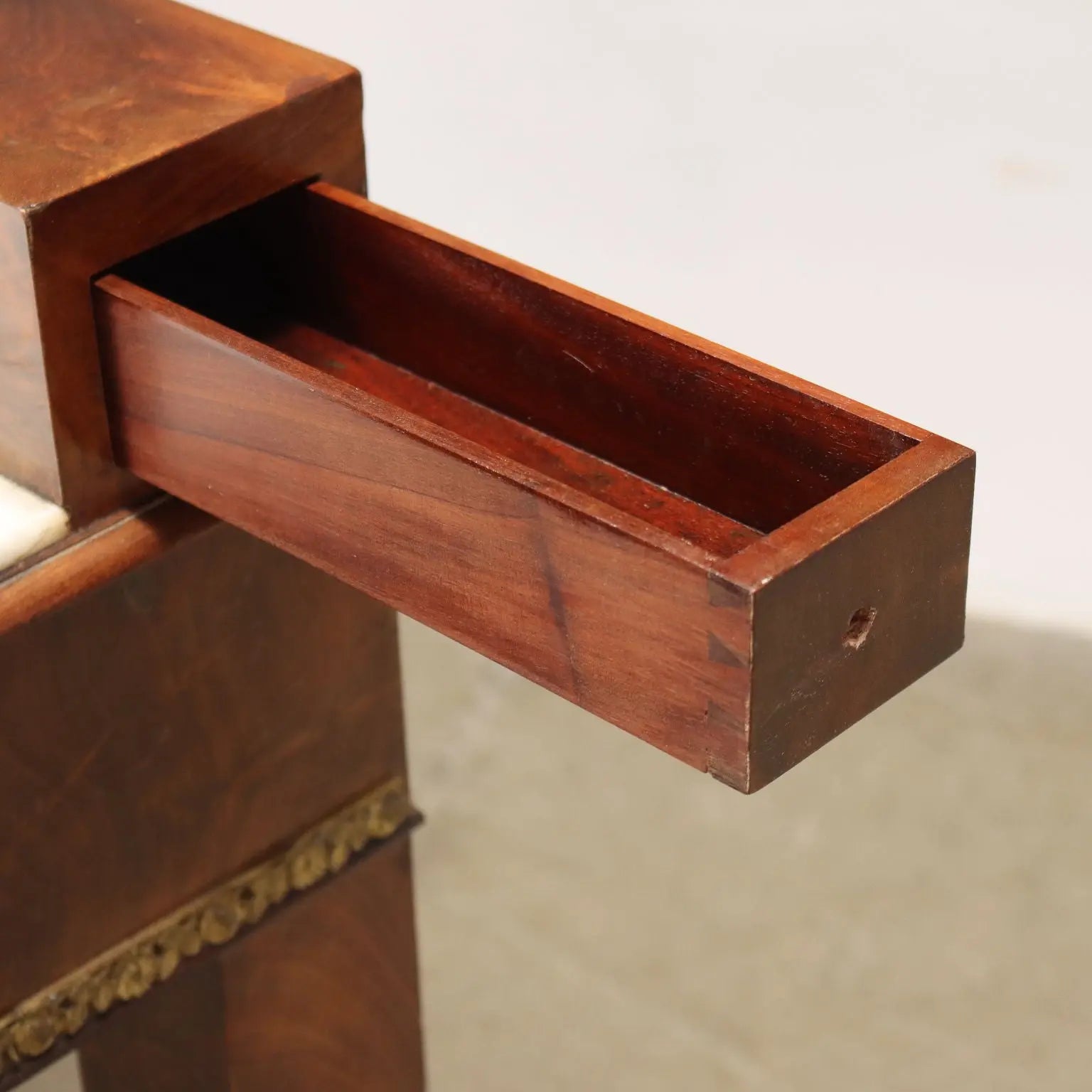 Dressing Table Restoration Mahogany France XIX Century - France Second Fourth XIXth Century | Antiques | Tables