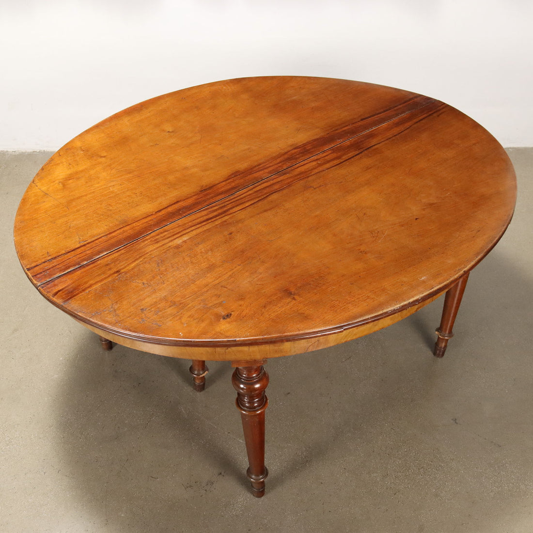  | Antiques  Tables