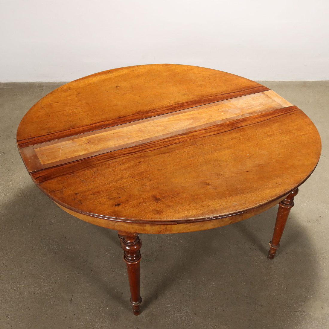  | Antiques  Tables