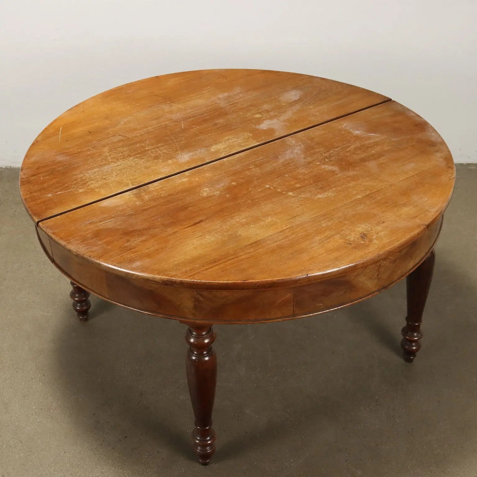 Antique Extendable Table Walnut Without Extensions '800 - Lombardy, Mid XIX Century | Antiques | Tables