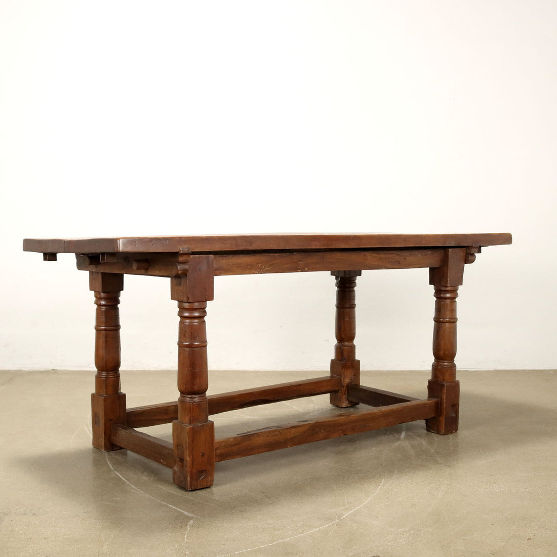  | Antiques  Tables