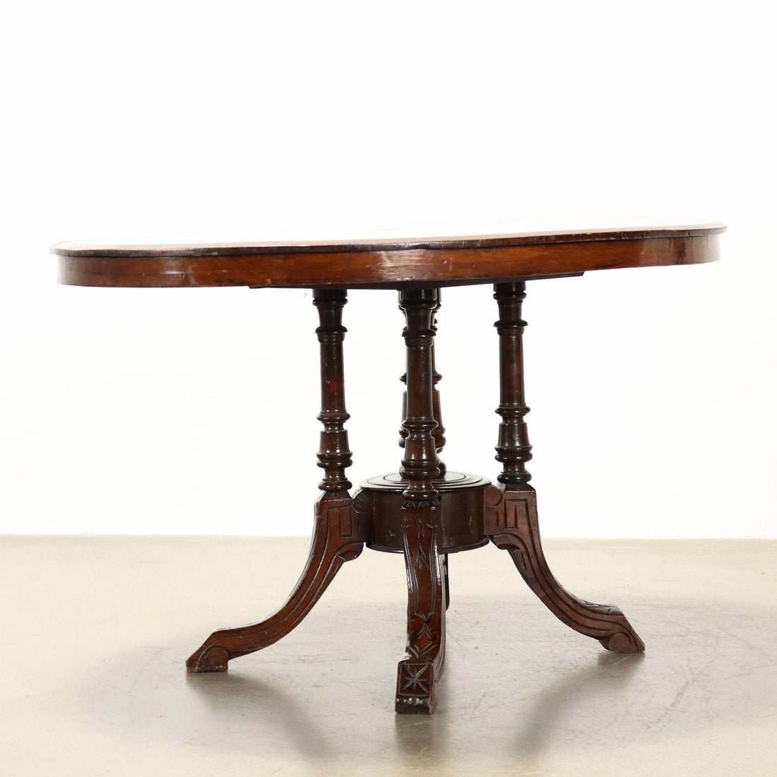  | Antiques  Tables