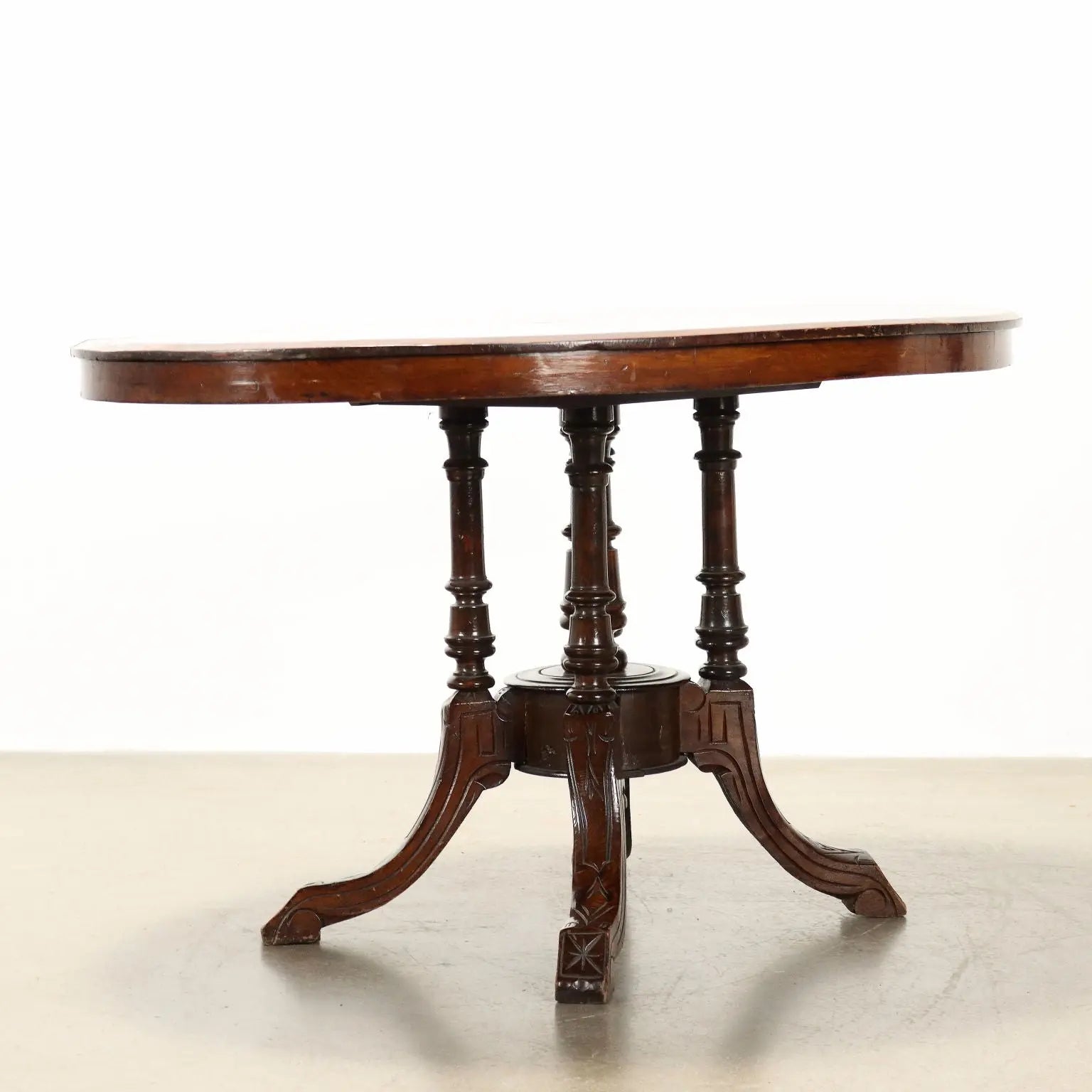 Antique Table Walnut Veneer Italy XIX Century - England, Late XIX Century | Antiques | Tables