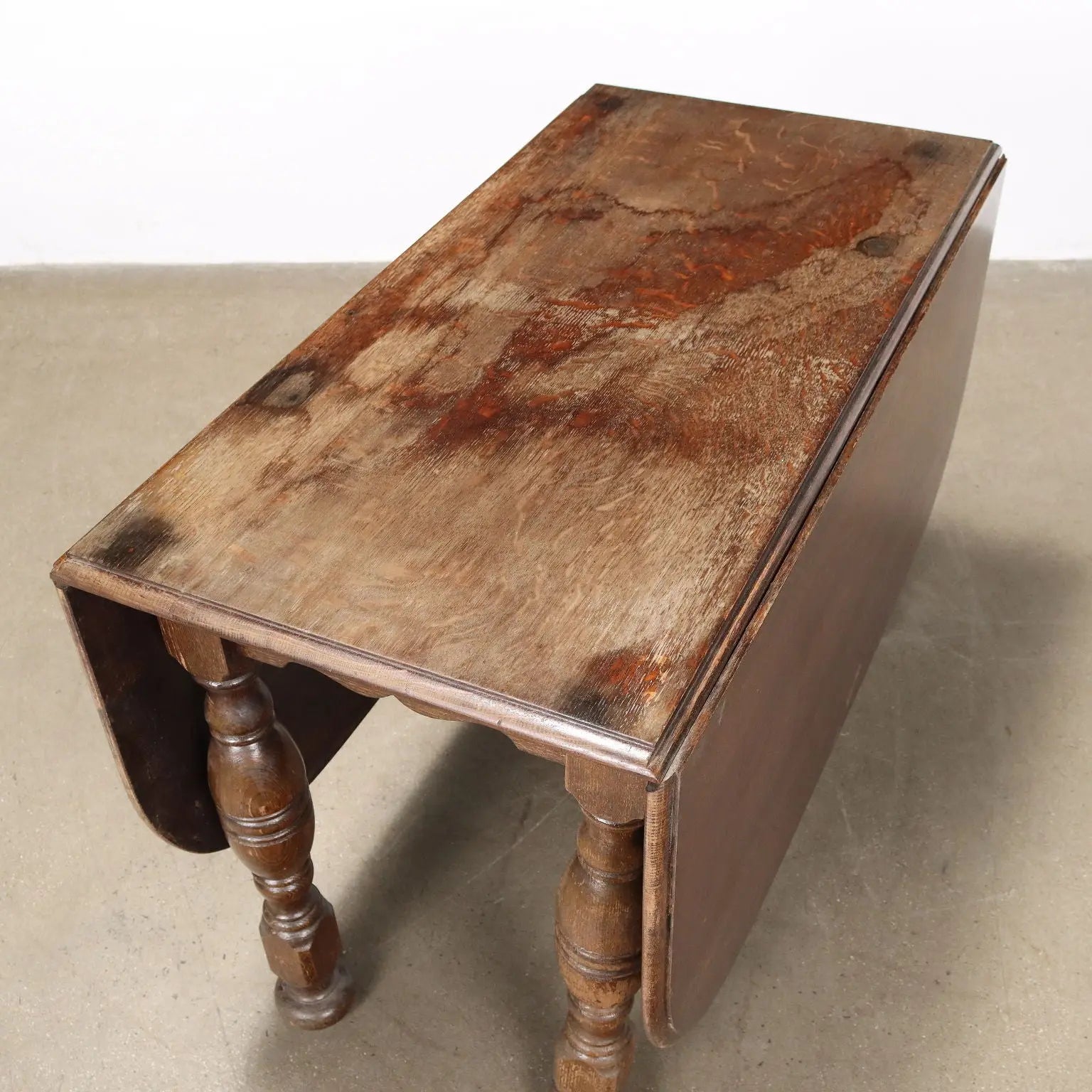 Antique Extendable Table Oak United Kingdom XX Century - England, XX Century | Antiques | Tables