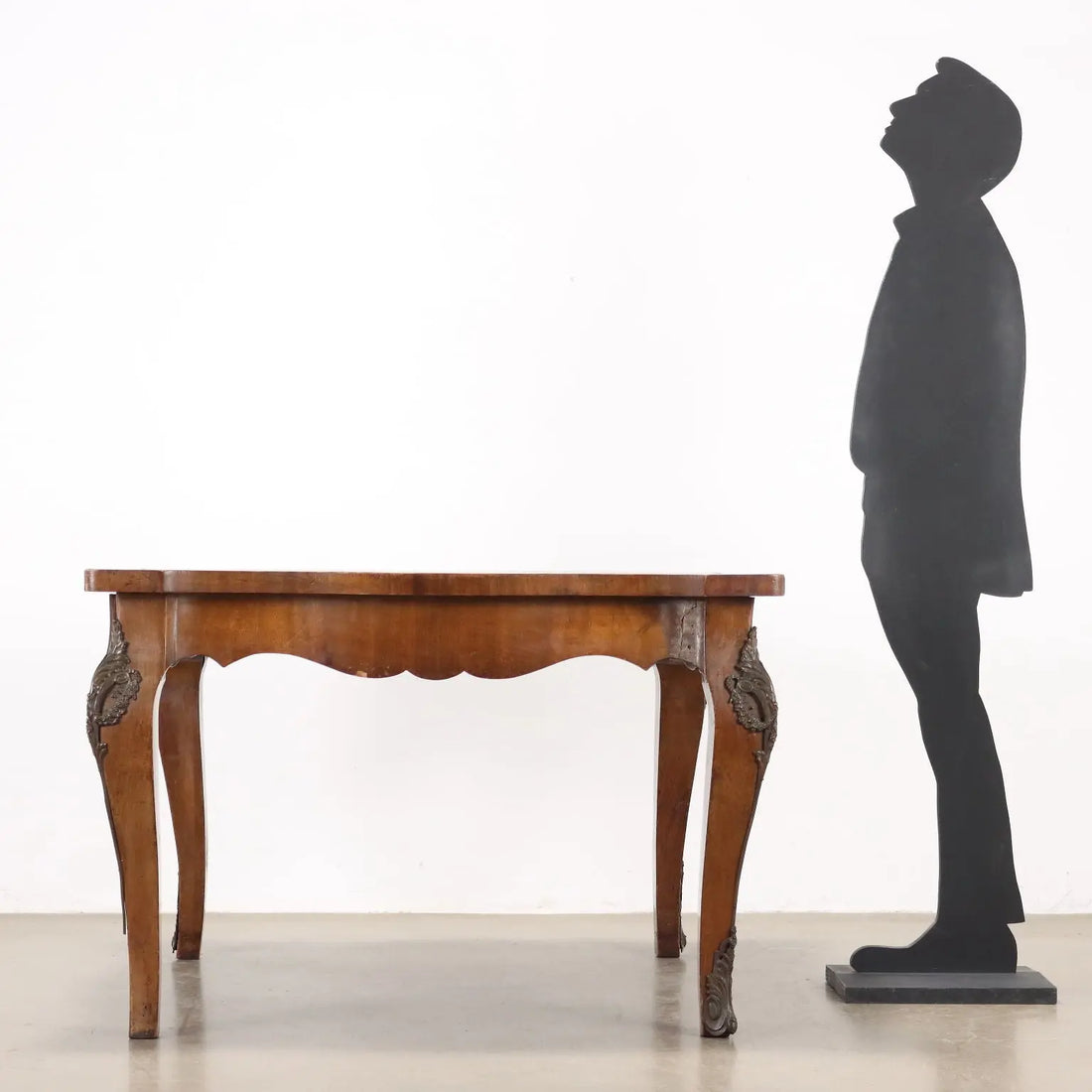 Extendable Chippendale Style Table in Mahogany
