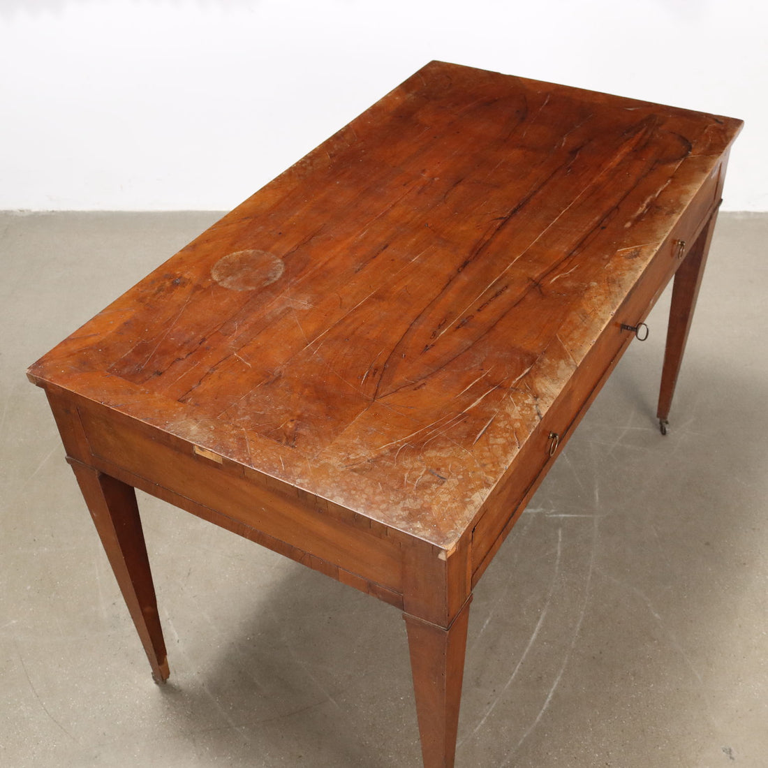  | Antiques  Tables