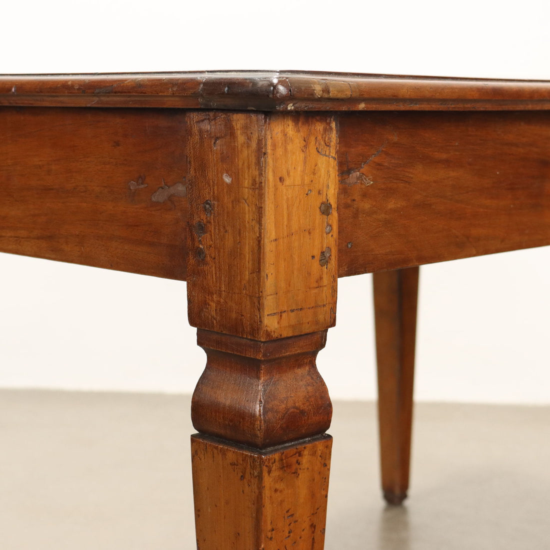  | Antiques  Tables