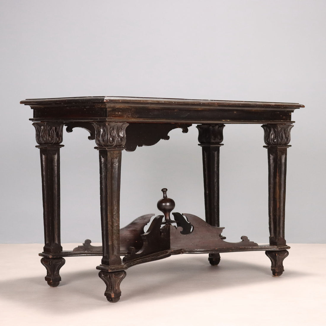  | Antiques  Tables