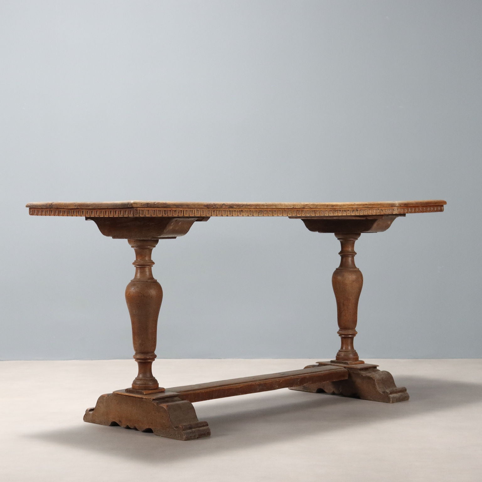  | Antiques  Tables