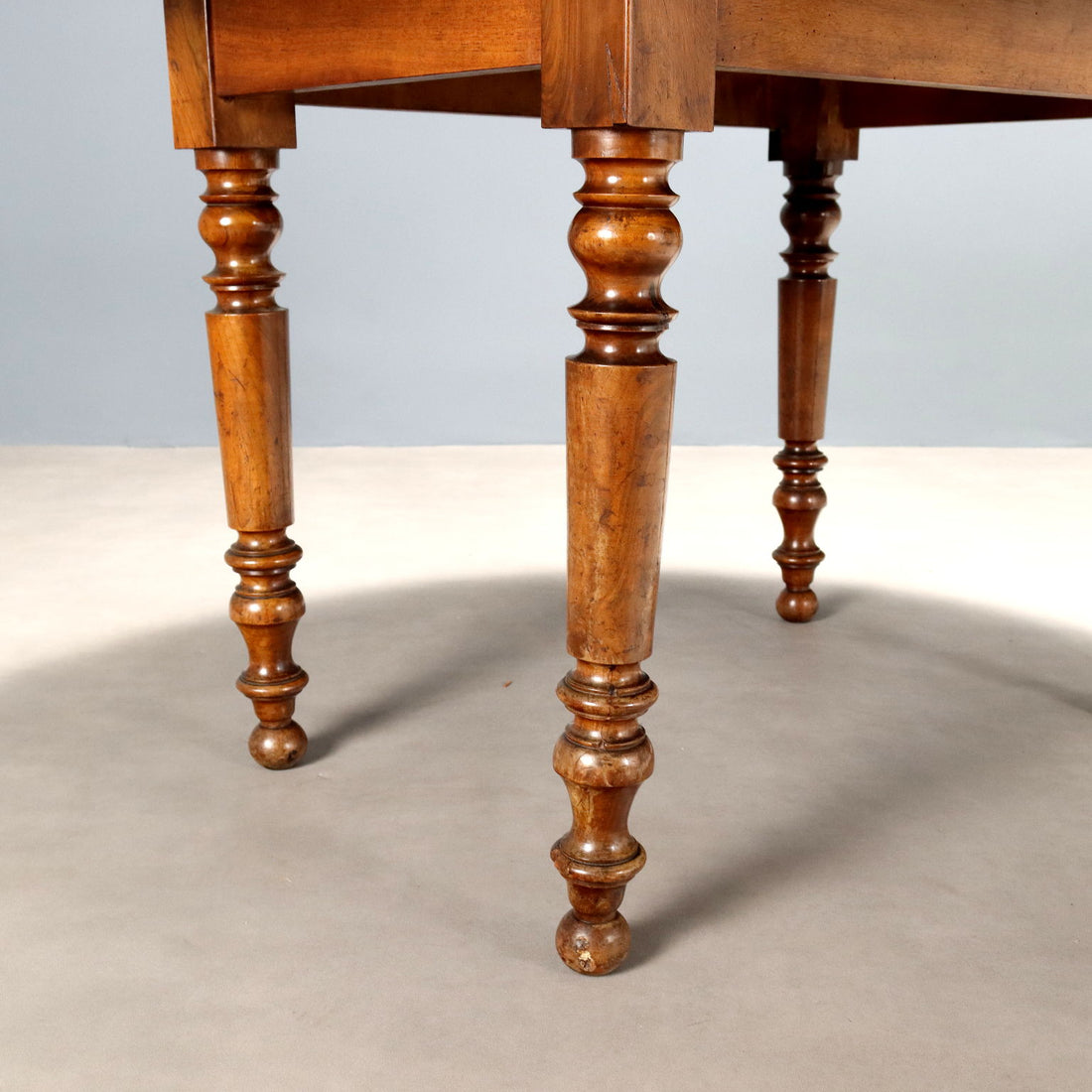  | Antiques  Tables