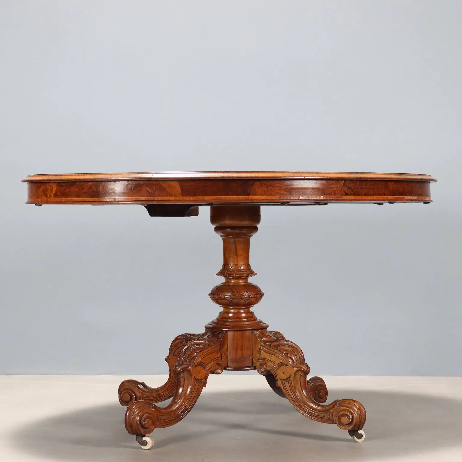 Mahogany Tilt-Top Table - England, 19th Century