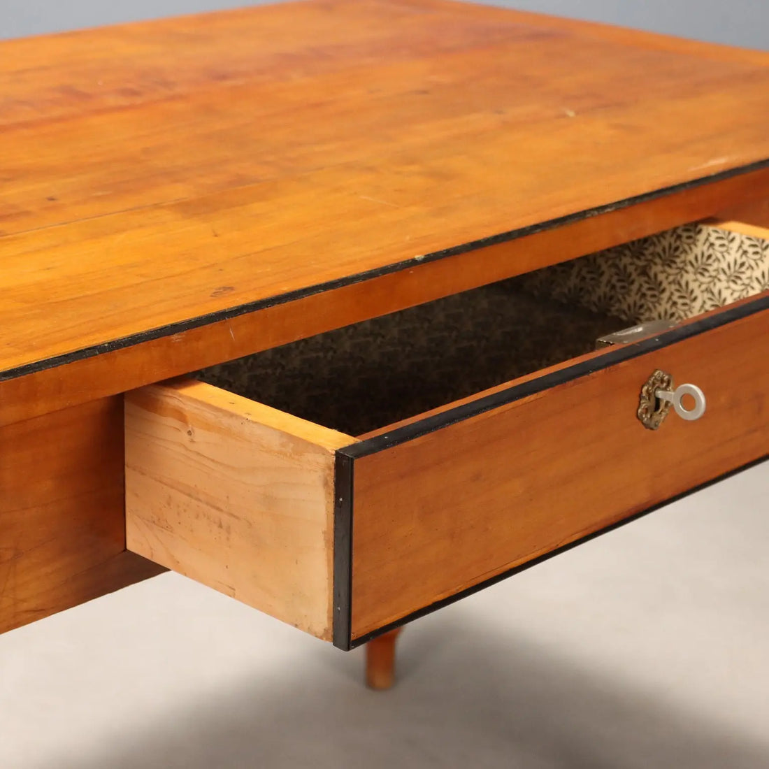 Antique Table Cherrywood Drawer Italy XIX Century - Italy, Mid XIX Century | Antiques | Tables