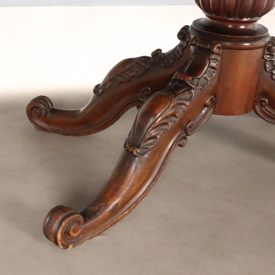 Antique Victorian Tables Mahogany England XIX Century - England, XIX Century | Antiques | Tables