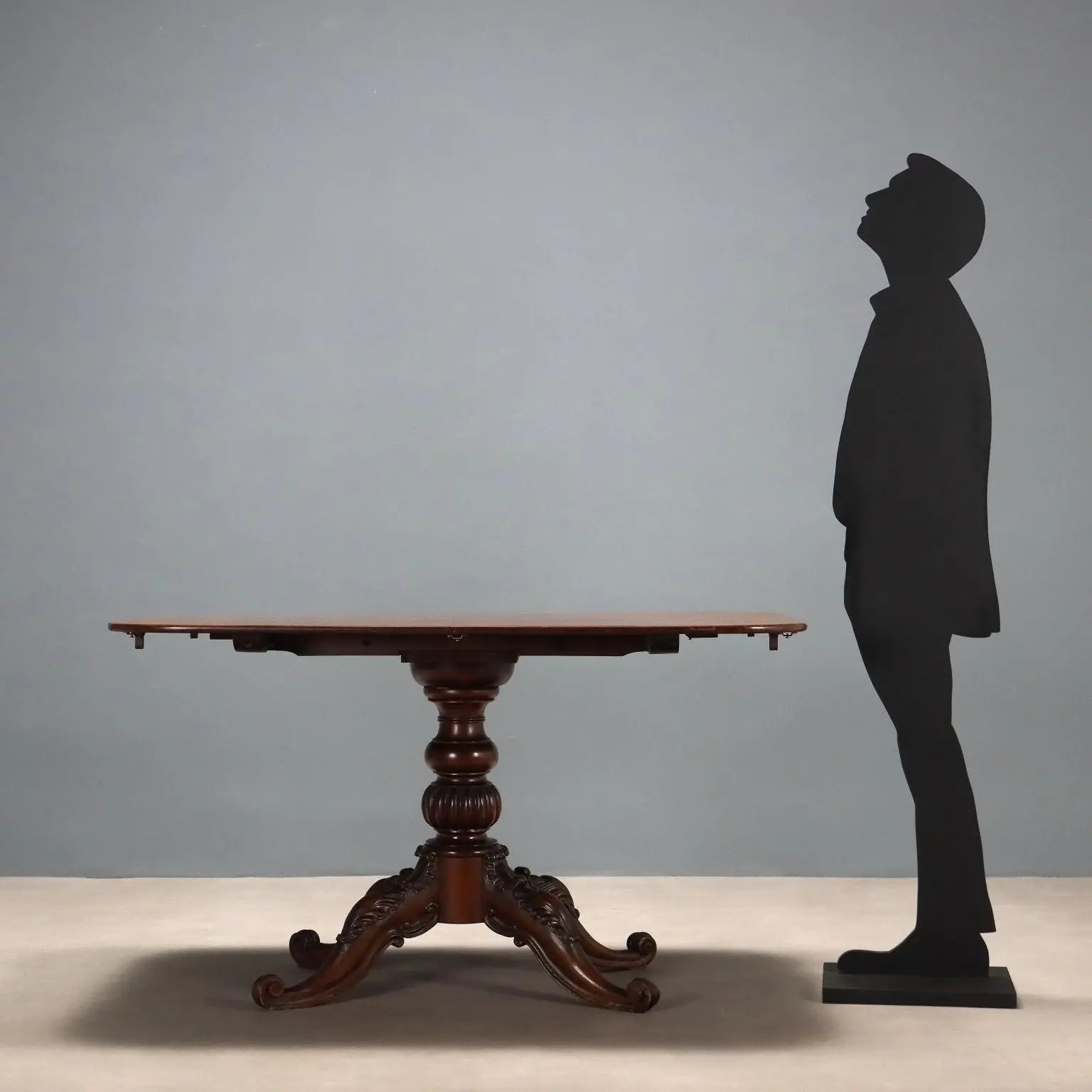Antique Victorian Tables Mahogany England XIX Century - England, XIX Century | Antiques | Tables