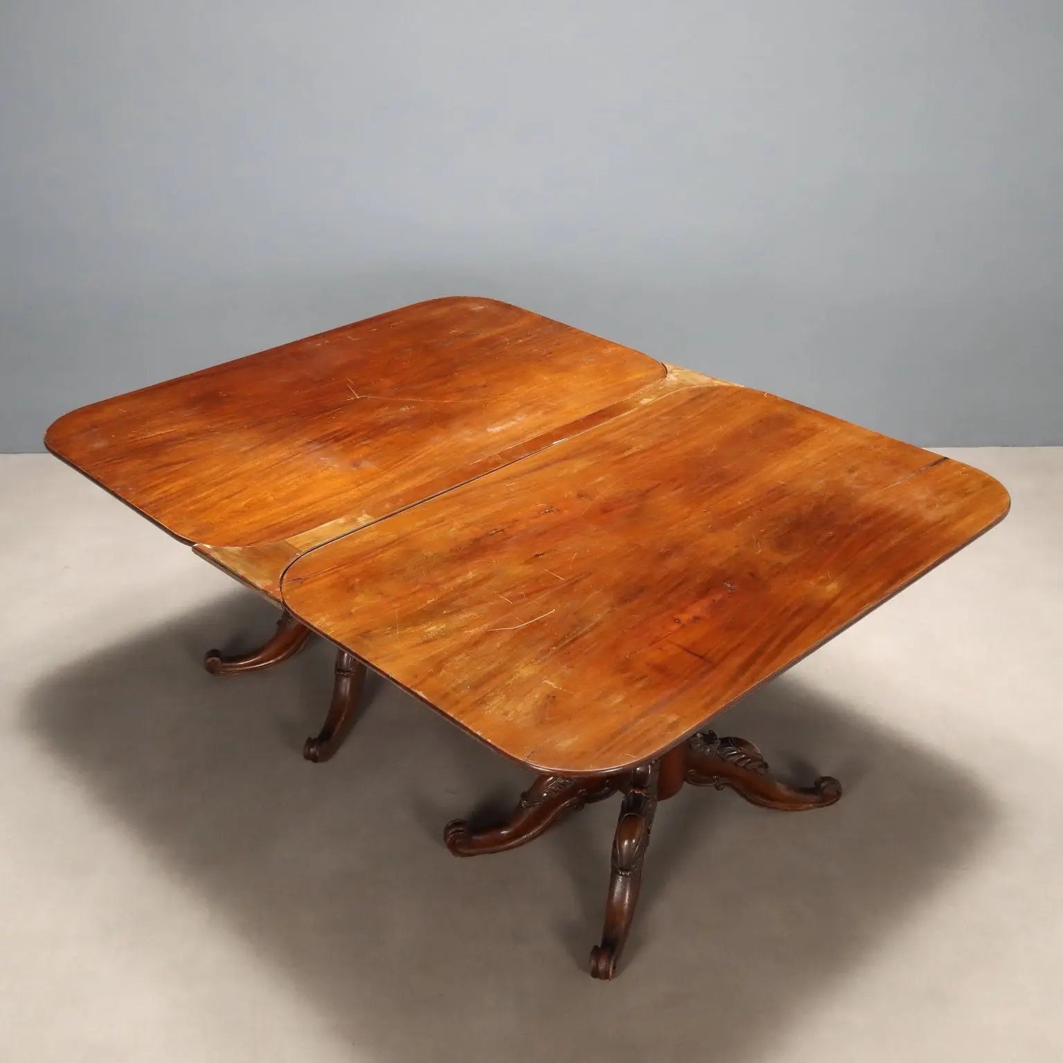 Antique Victorian Tables Mahogany England XIX Century - England, XIX Century | Antiques | Tables