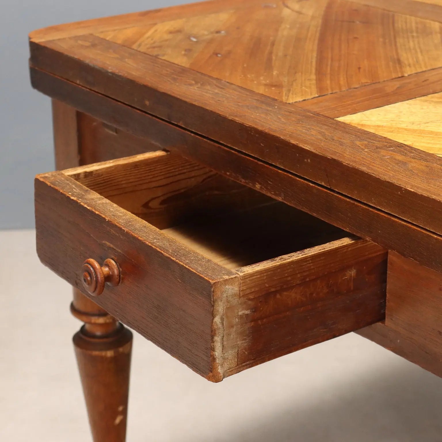 Antique Table Oak Walnut Poplar Extendable Europe XIX Century - Eastern Europe, XIX Century | Antiques | Tables