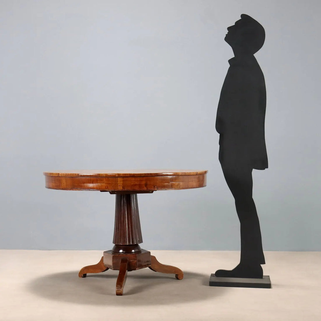 Antique Round Table Walnut Inlays Drawer Italy XIX Century - Italy, XIX Century | Antiques | Tables