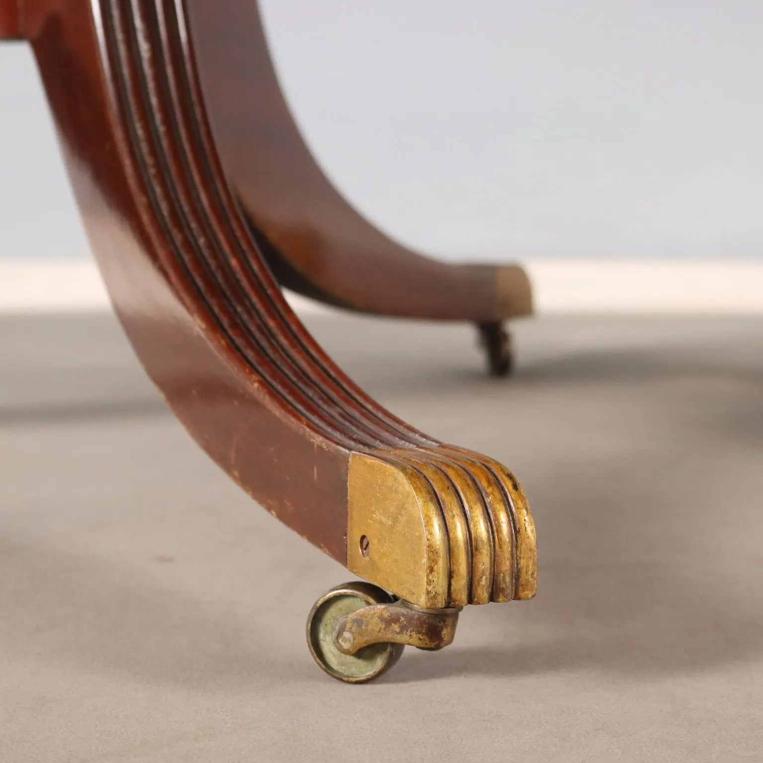 Modular Mahogany Table 19th Century - England