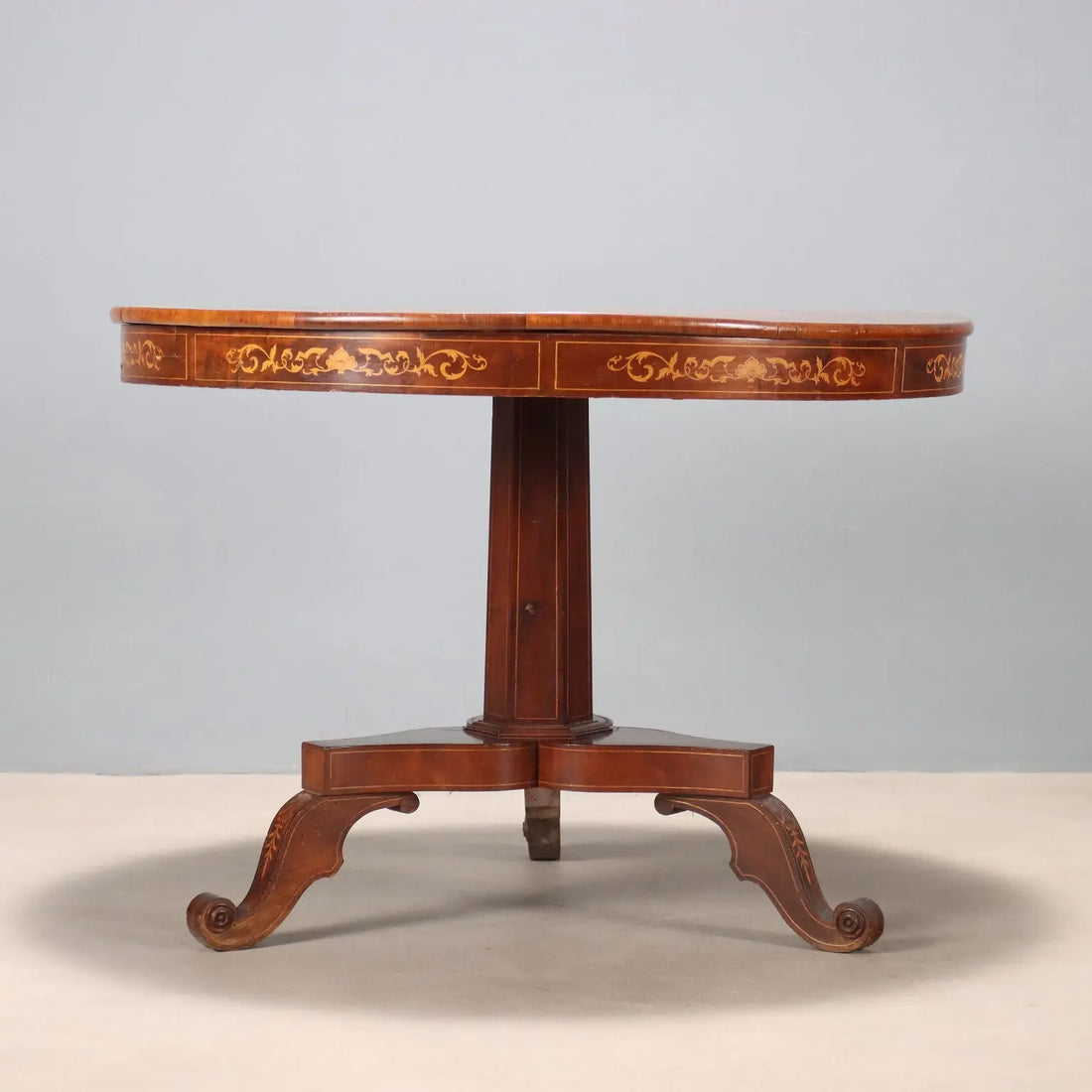 Carlo X Mahogany Table with Inlays - Italy, 19th Century