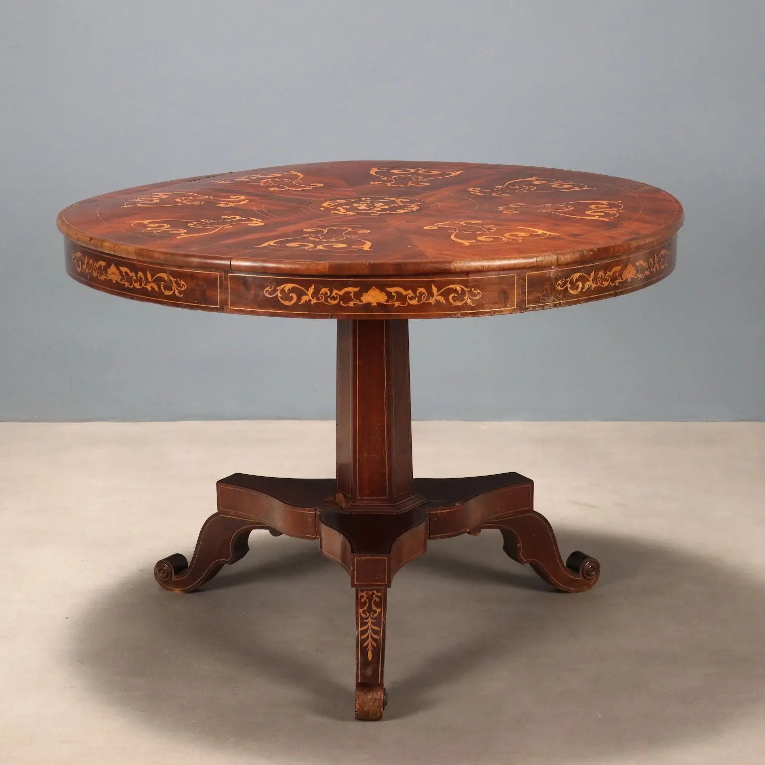 Carlo X Mahogany Table with Inlays - Italy, 19th Century