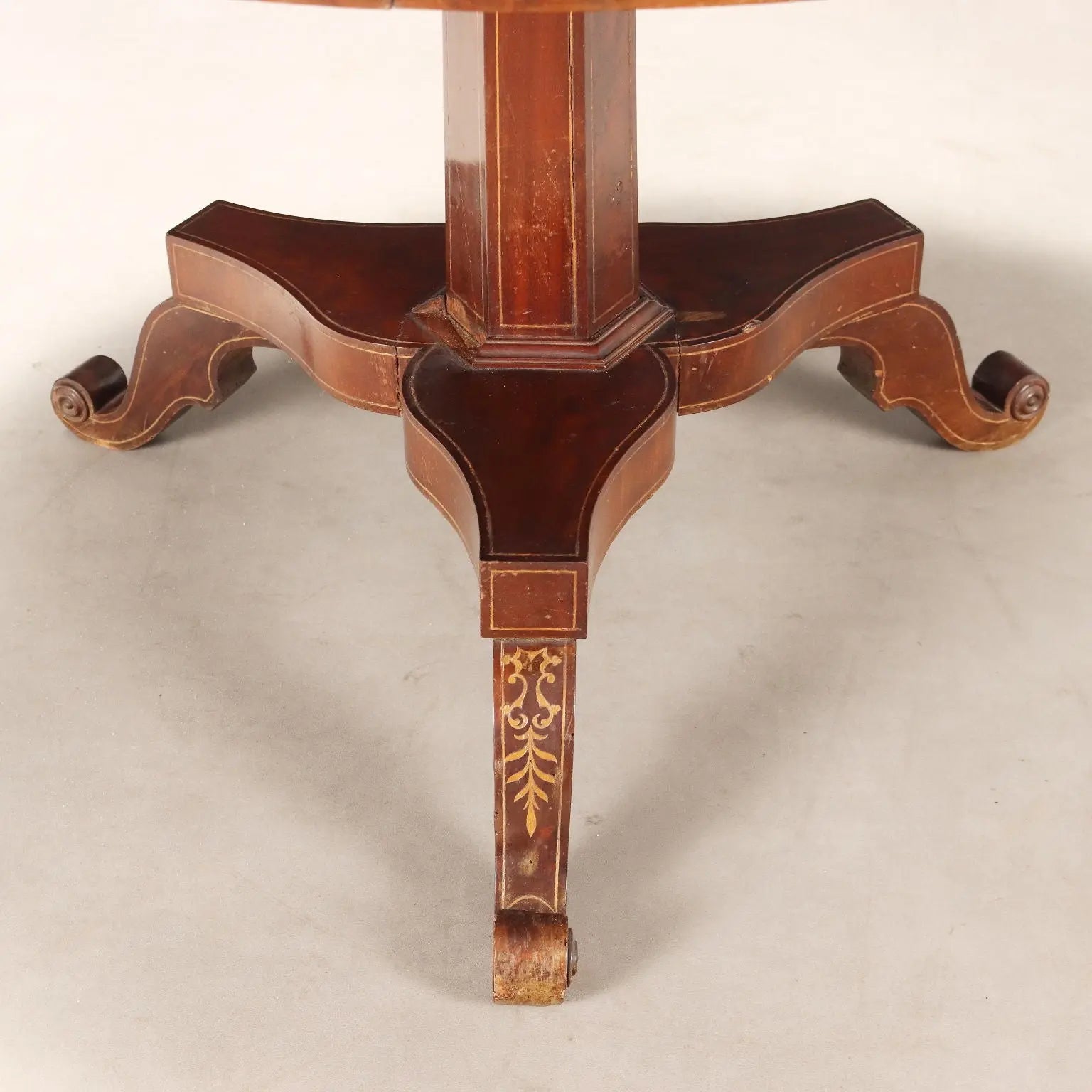Carlo X Mahogany Table with Inlays - Italy, 19th Century