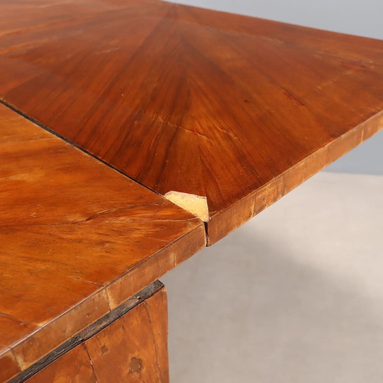 Antique Table Directoire Walnut Extensions Italy XIX Century - Italy, Early XIX Century | Antiques | Tables