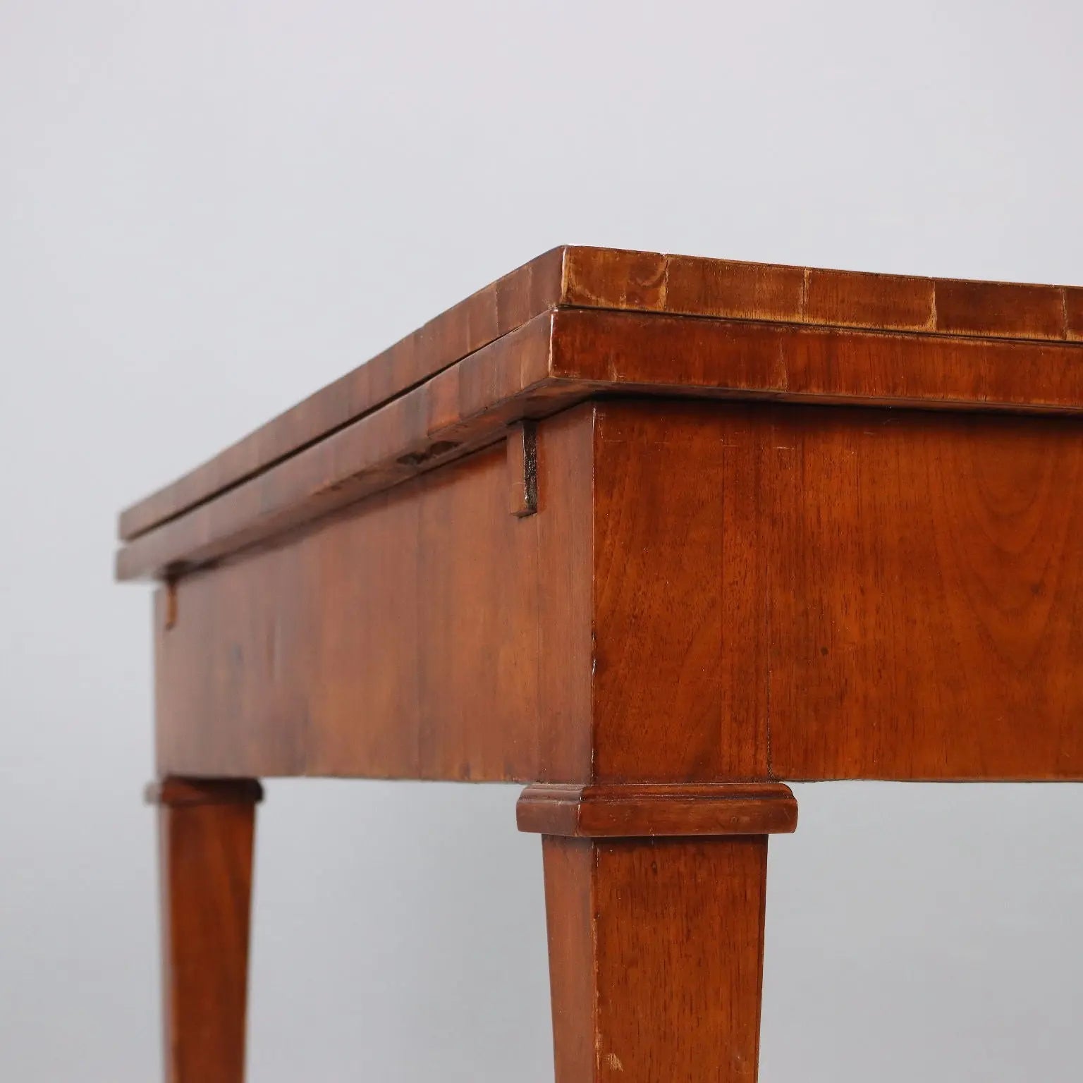 Antique Table Directoire Walnut Extensions Italy XIX Century - Italy, Early XIX Century | Antiques | Tables
