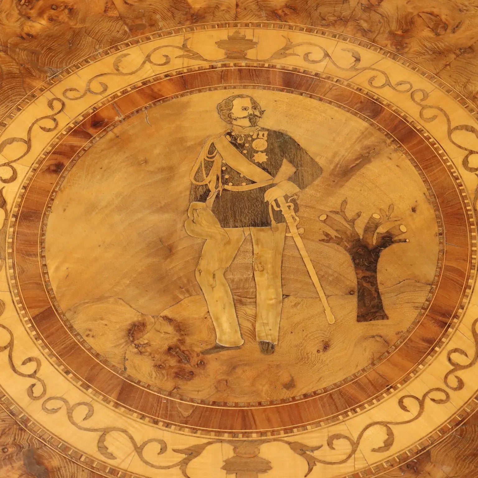Round Walnut Table with Inlay, 19th Century