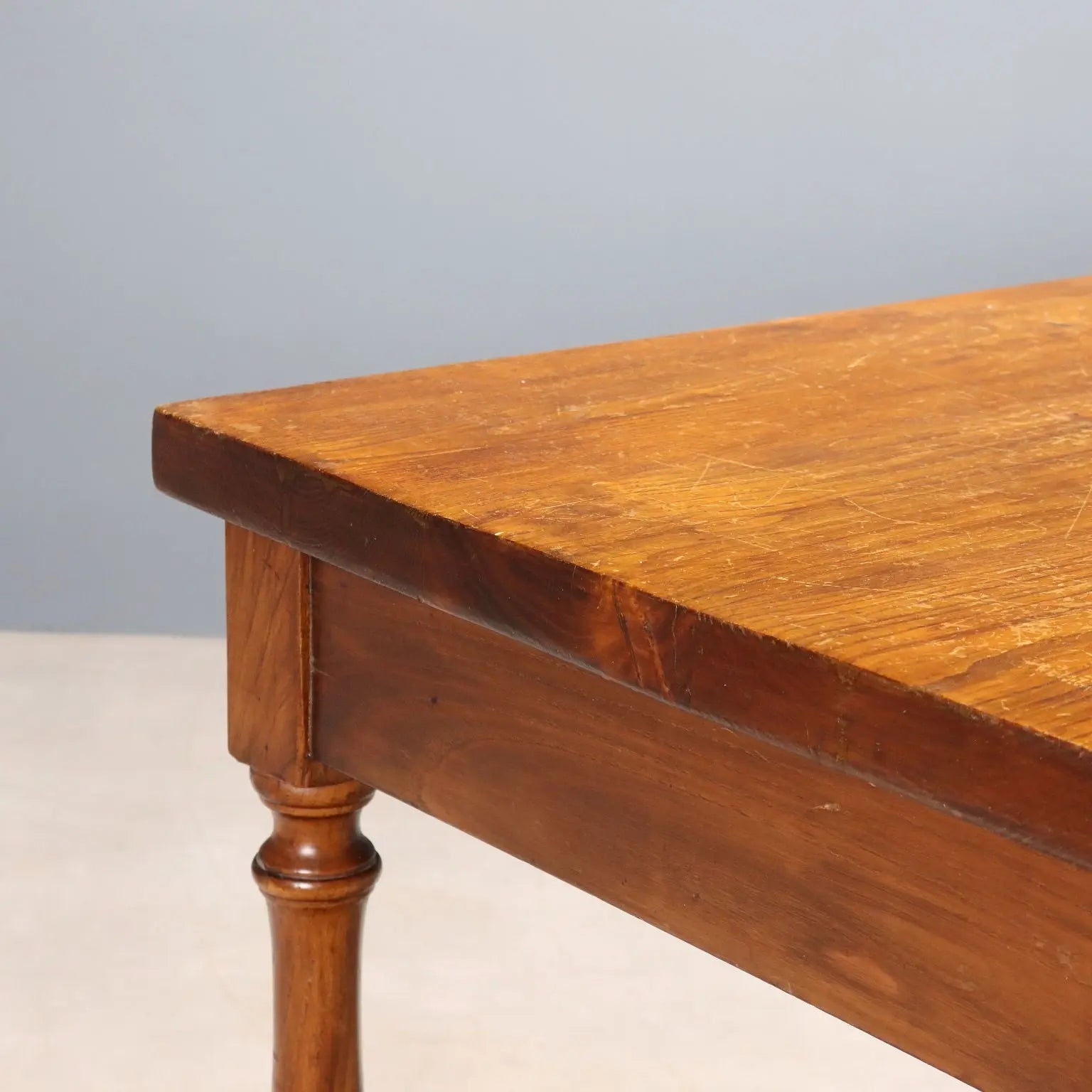 Antique Table Oak with Drawer Shaped Feet Italy XX Century