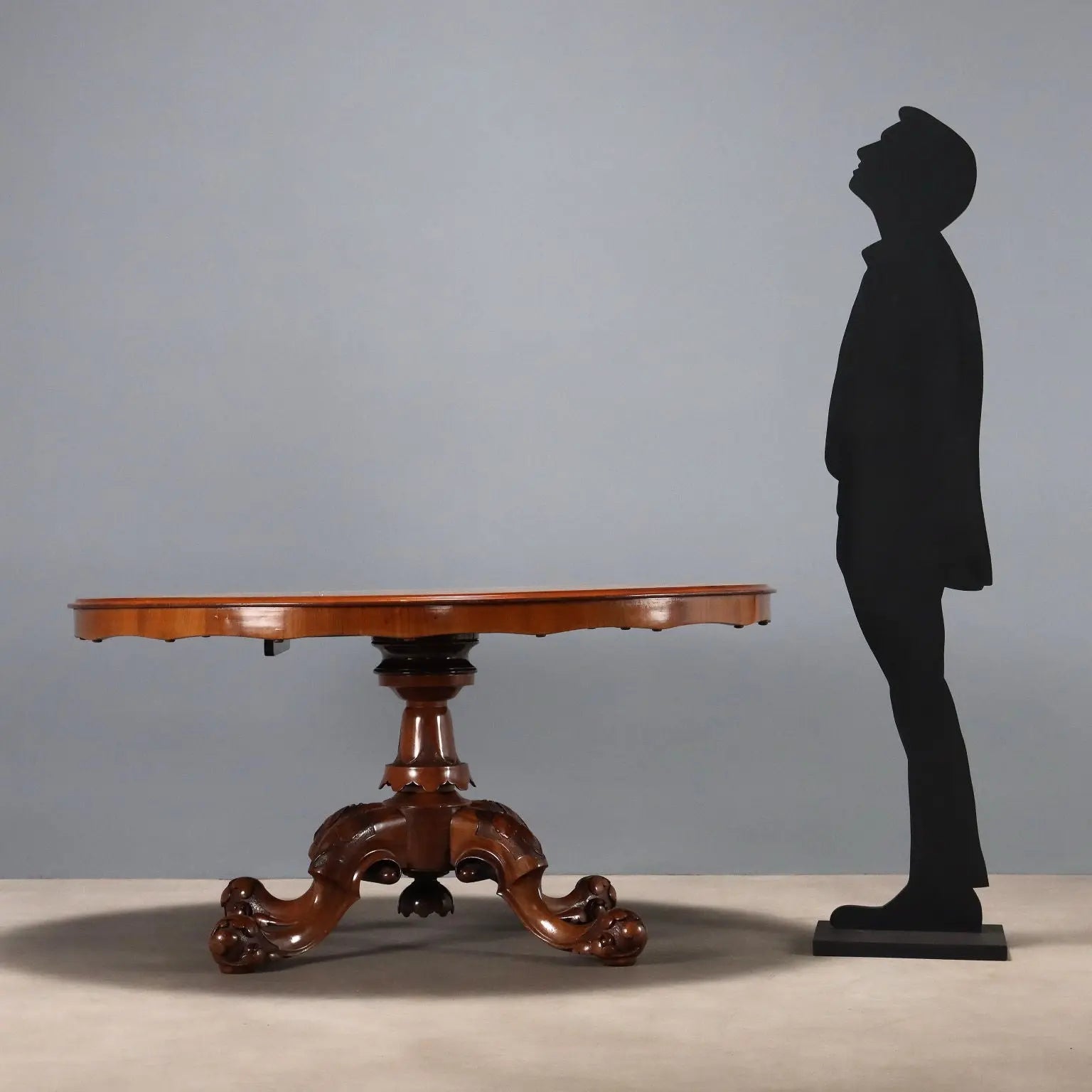 Antique Table Oval Top Mahogany Burl Inlays United Kingdom '800