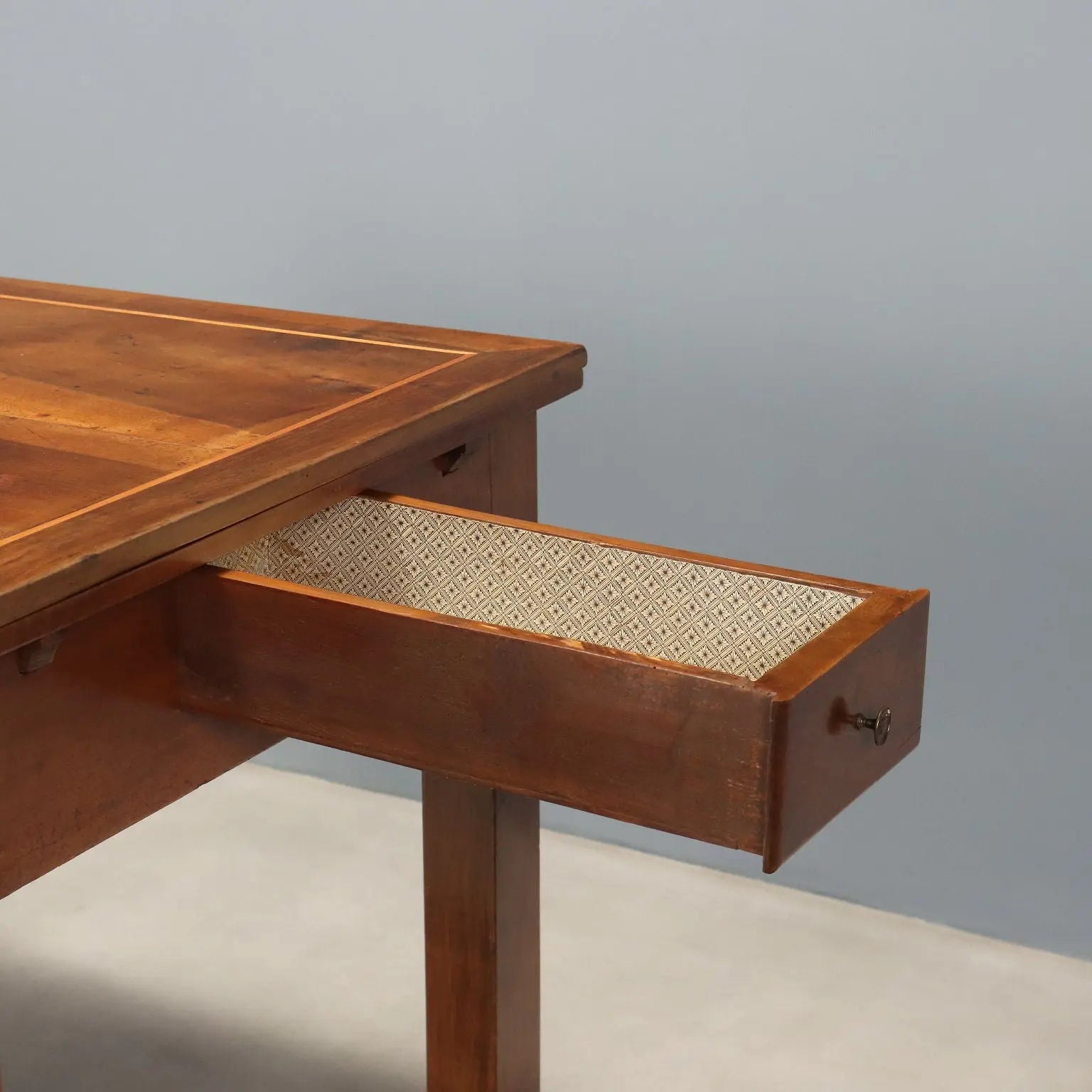 Antique Extendable Table Walnut Maple Drawers Italy XX Century