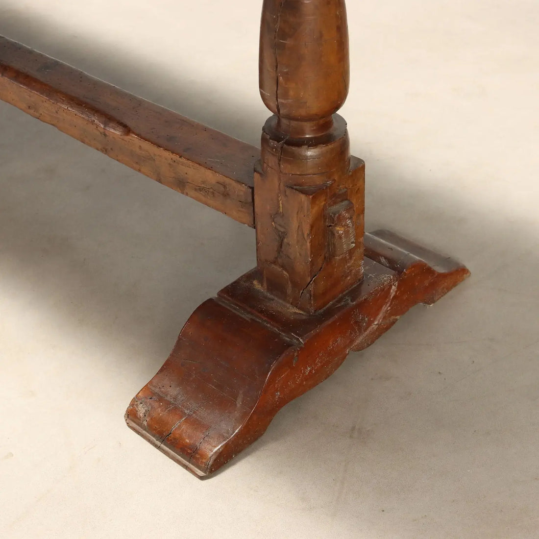 Antique Table Walnut Shaped Feet Italy XX Century