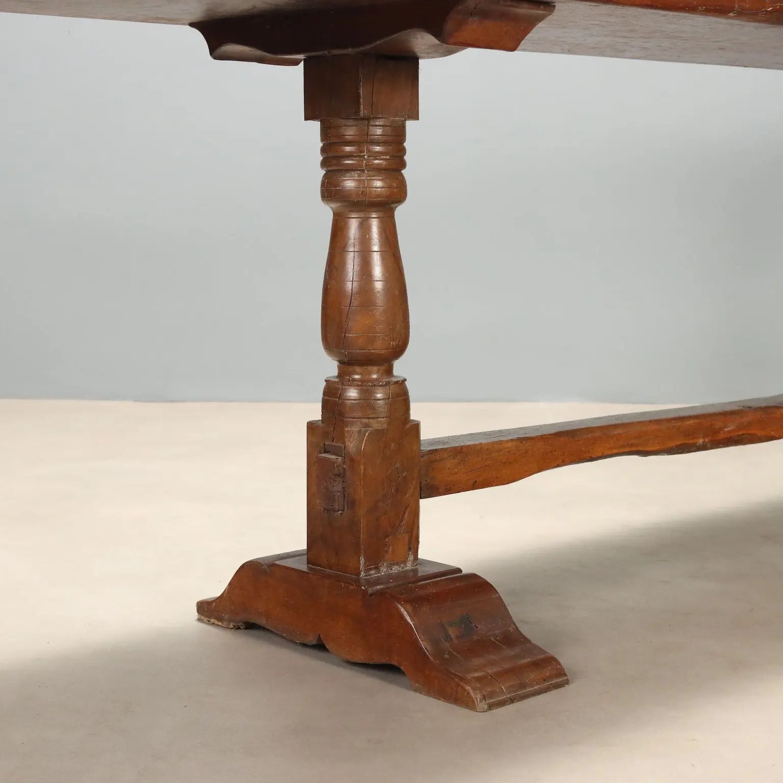 Antique Table Walnut Shaped Feet Italy XX Century
