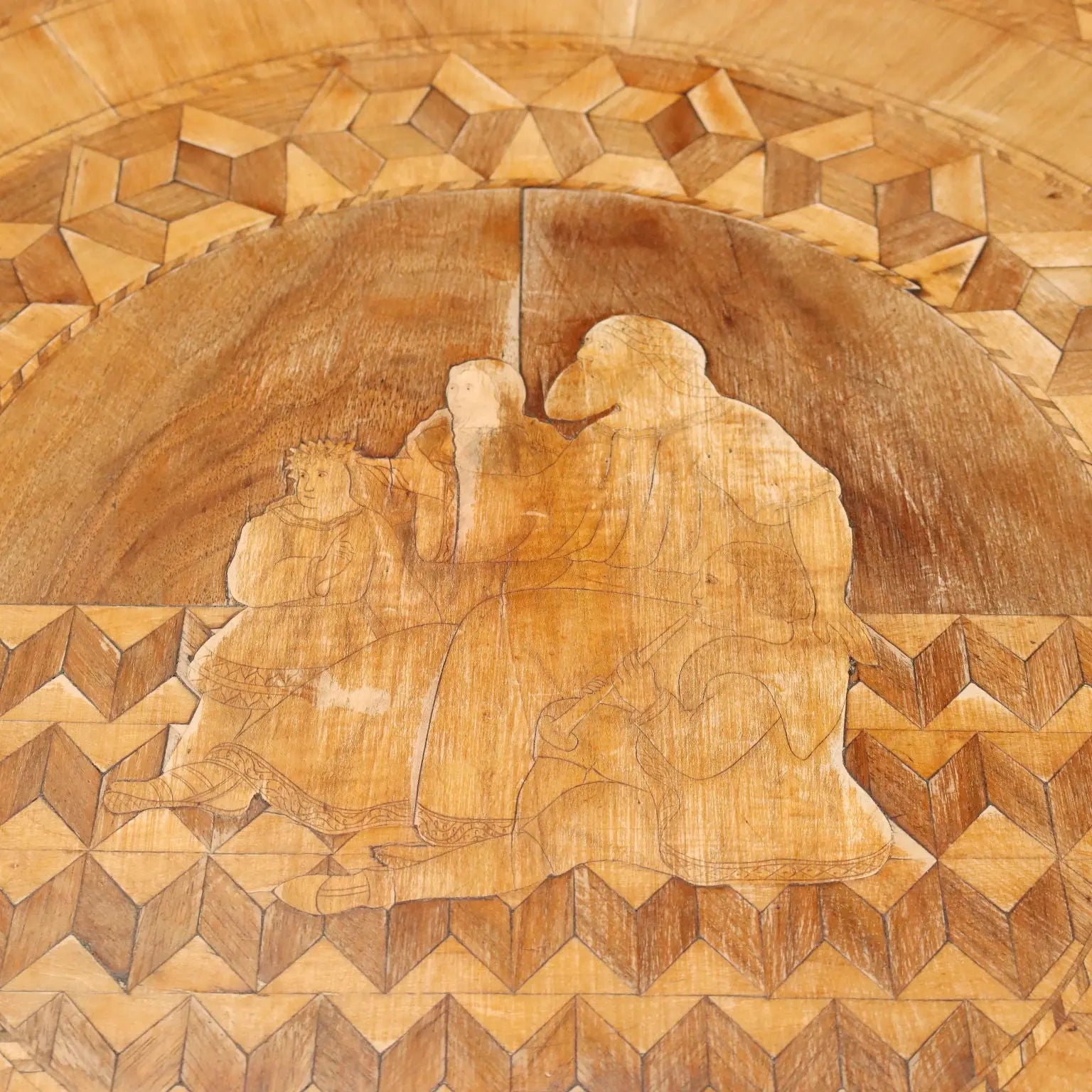 Inlaid Walnut Table - Rolo 19th Century