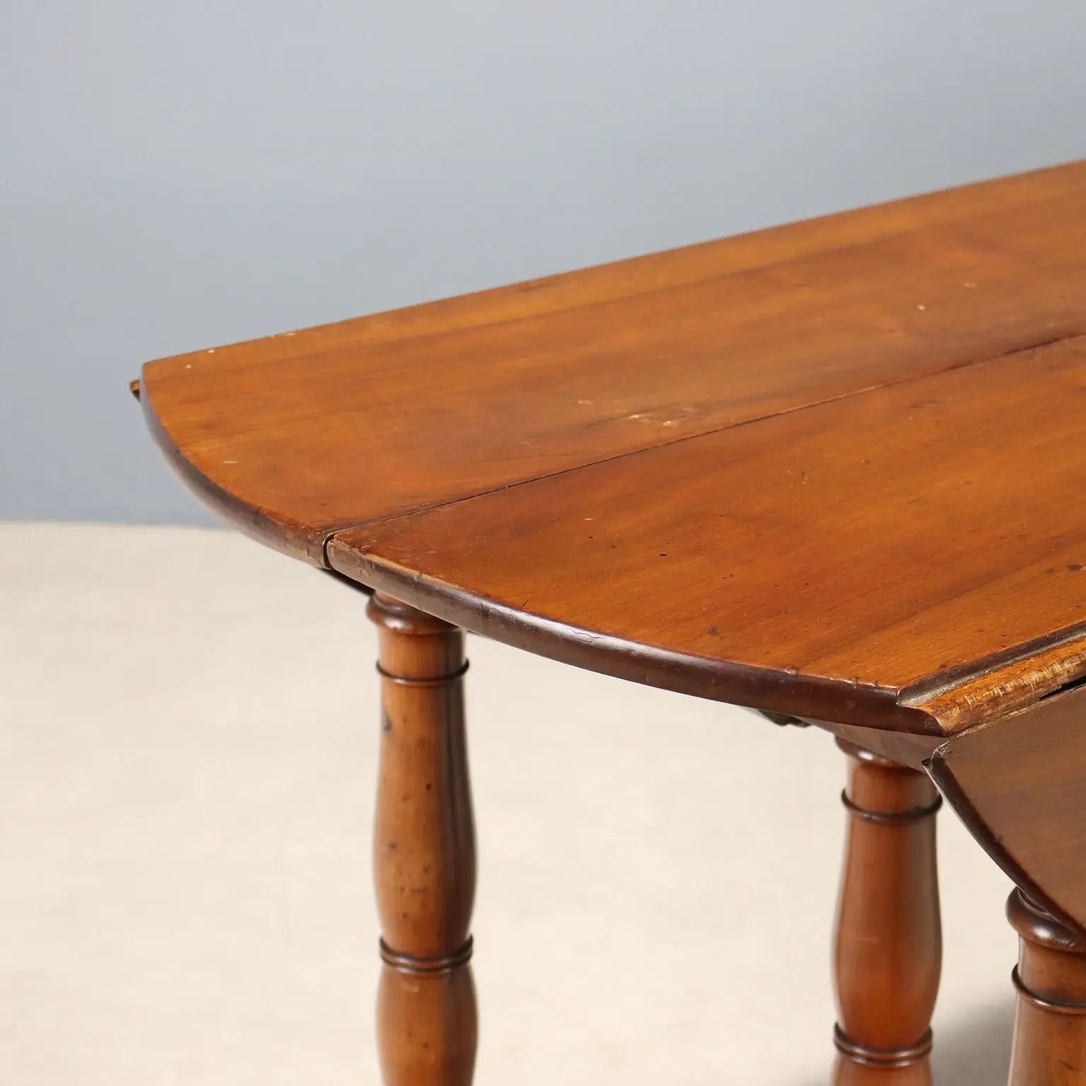 Antique Extendable Table Walnut Italy XIX Century