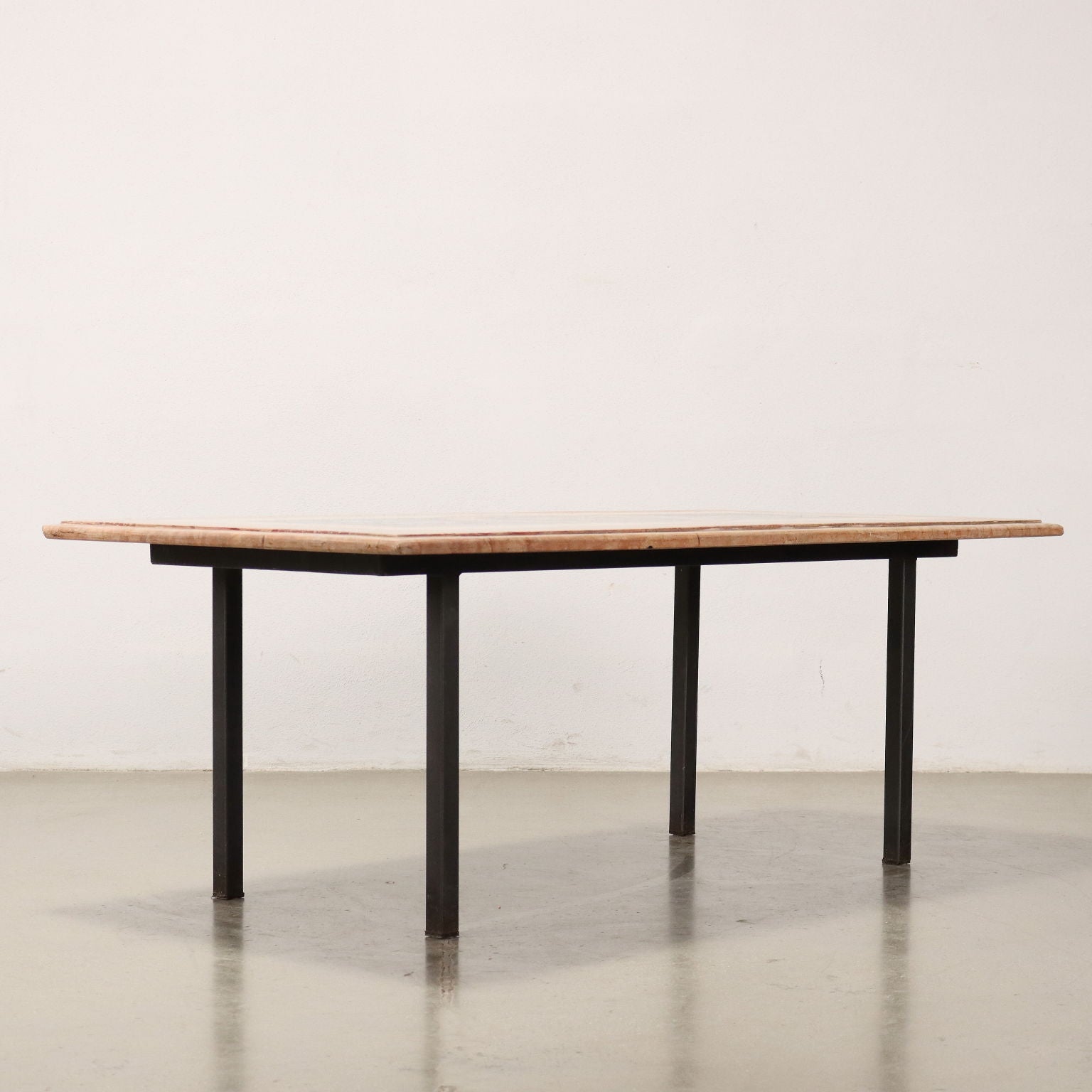  | Antiques  Side & Coffee Tables